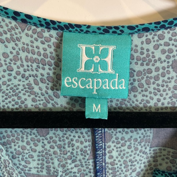 Escapada Teal and Navy Geometric Top Size Medium - Picture 7 of 10